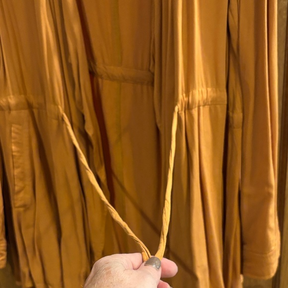 Hem & Thread Women's Rust Jacket - Picture 3 of 8